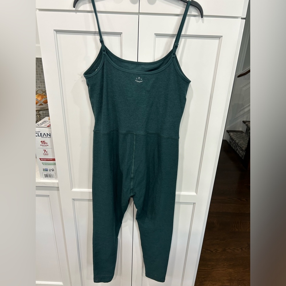 Beyond Yoga NEW Uplevel space dye midi jumpsuit - Picture 7 of 9